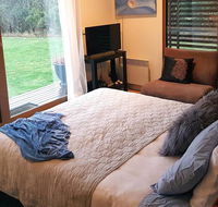 The Gurdies Room with Amazing Sunset Views - Accommodation Nelson Bay