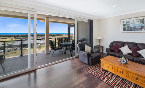 The Haven - 6A Turnberry Drive - Accommodation Nelson Bay 2