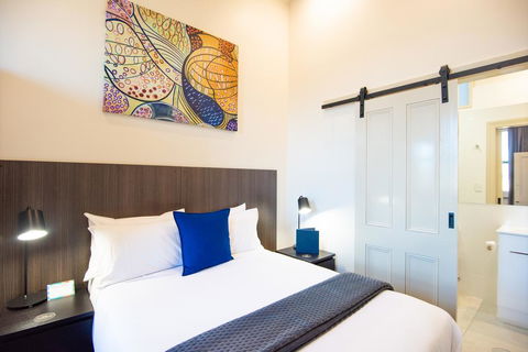 The Mile End Hotel - Accommodation Nelson Bay 3