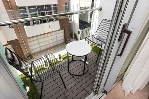 The Nest - Boho Bedroom Near The City With Roof Terrace - Nelsons Bay Accommodation 3