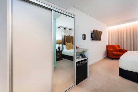 The Nest - Boho Bedroom Near The City With Roof Terrace - Nelsons Bay Accommodation 1
