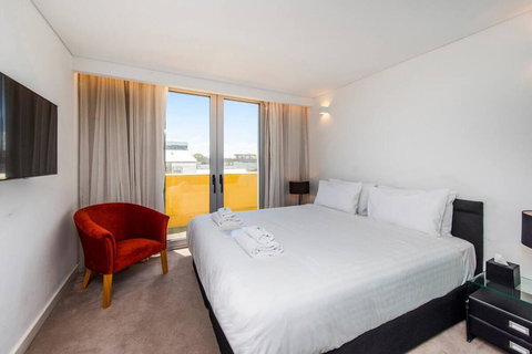The Nest - Cosy Space On Newcastle Street With Roof Terrace - Nelson Bay Accommodation.com 0