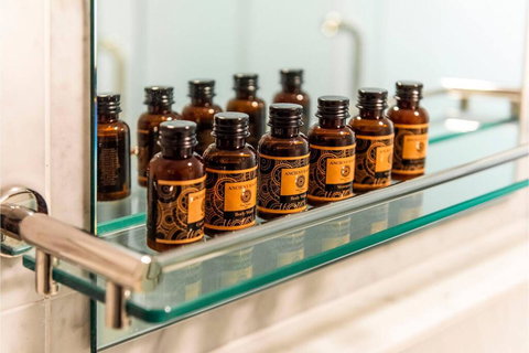 The Nest - Spacious Studio On Newcastle St With Roof Terrace - Nelson Bay Accommodation.com 3