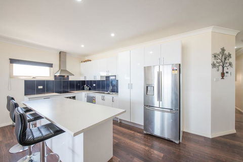 The Oasis - 6 Turnberry Drive, Links Lady Bay - Accommodation Nelson Bay 3
