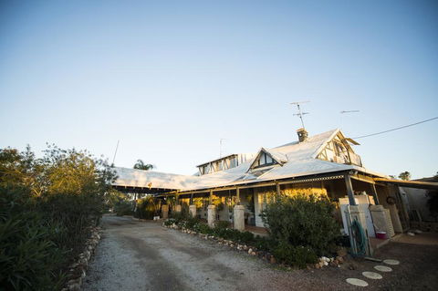 The Old Convent Dalwallinu - Accommodation Nelson Bay 0