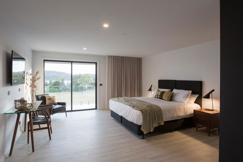 The Seabird - Accommodation Nelson Bay 2