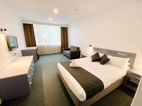The Select Inn Penrith - Accommodation Nelson Bay 2