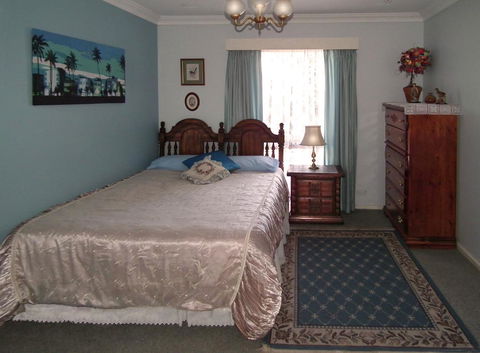 The Spanish Retreat And BnB - 24 Hrs - Accommodation Nelson Bay 1
