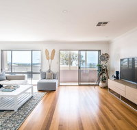 The Summer House - Accommodation Nelson Bay