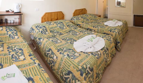 The Swiss Motel - Accommodation Nelson Bay 1