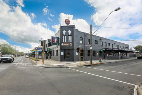 The Union Club Hotel - Nelsons Bay Accommodation 0
