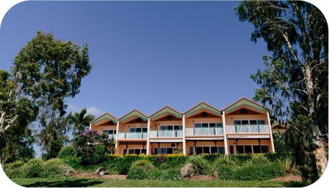 Tinaroo Lake Resort - Accommodation Nelson Bay 3
