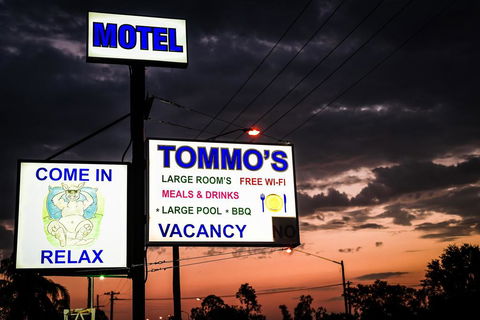 Tommo's Motor Lodge - Accommodation Nelson Bay 2