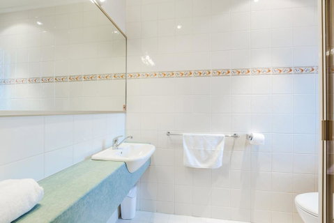 Tonsley Hotel - Nelson Bay Accommodation.com 2