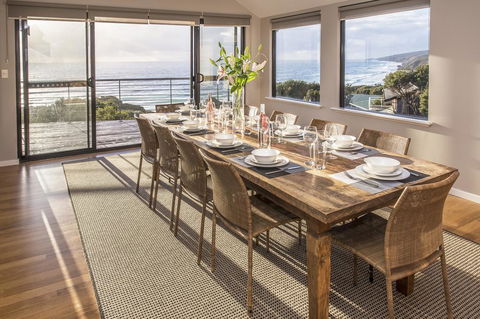 Top Of The Hill - Accommodation Nelson Bay 2
