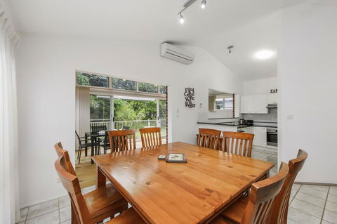 TRANQUIL AT HIBBARD - Accommodation Nelson Bay 3