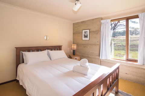 Trastevere Cowaramup Farm House - Accommodation Nelson Bay 2