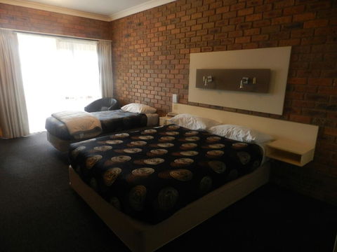 Travellers Rest Motor Inn Swan Hill - Accommodation Nelson Bay 3