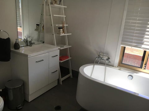 Tropical Farm Stay - Nelsons Bay Accommodation 1