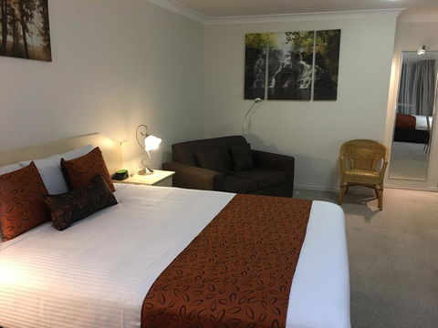 Tuckerbox Motor Inn - Accommodation Nelson Bay 0