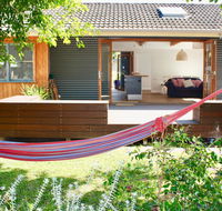 Tui Cottages - HouseCottage - close to beach - Accommodation Nelson Bay