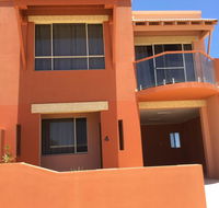 Tuscany Townhouse 3-4 - Nelsons Bay Accommodation
