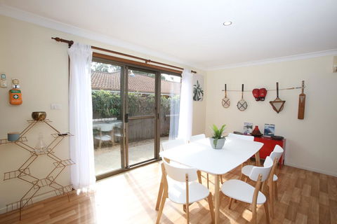 Two 46 Brodie - Accommodation Nelson Bay 3