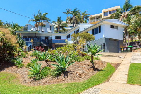 Two Islands At The Jetty - Accommodation Nelson Bay 2