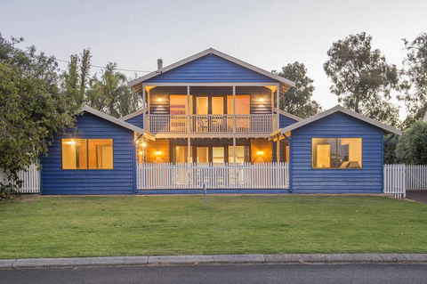 Ultramarine - Accommodation Nelson Bay 0
