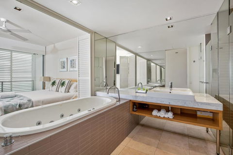 Unit 206 Plantation, Rainbow Beach, Incredible Views, Top Floor, Ocean Facing - Accommodation Nelson Bay 3