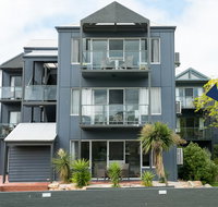 Unit 9 Bellevue - Accommodation Nelson Bay