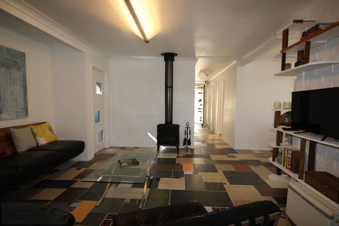 Up-cycle House Blackheath - Accommodation Nelson Bay 1
