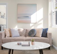 Urban Rest - The Seymour - Accommodation Nelson Bay