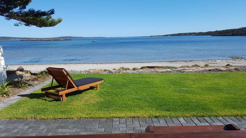 Vandy's Shack At Mount Dutton Bay - Ideal For Couples And Small Families - Accommodation Nelson Bay 0