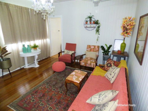 Victoria House - Accommodation Nelson Bay 3