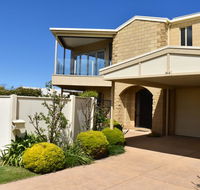 VIEWS FOREVER - INVERLOCH - Accommodation Nelson Bay