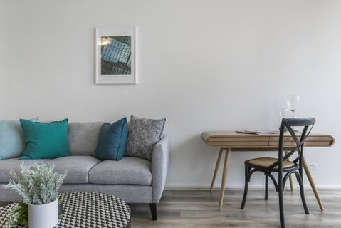 Views And Hotel-style Extras In A Great Location - Accommodation Nelson Bay 3
