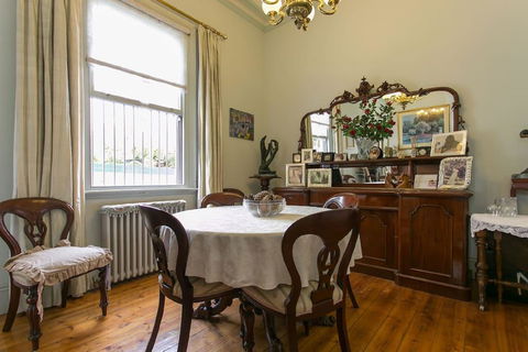 VIGNACOURT MANSION RICHMOND HILL - Accommodation Nelson Bay 1