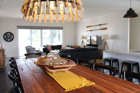 Villa Malmo - Nelsons Bay Accommodation 1