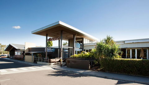 Villa Noosa Hotel - Accommodation Nelson Bay 0