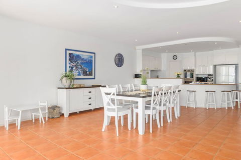 Villa Provence Coffs Harbour - Accommodation Nelson Bay 3
