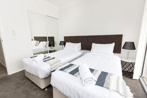 Wagga Apartments #3 - Accommodation Nelson Bay 2