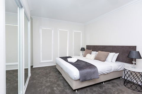 Wagga Apartments #3 - Accommodation Nelson Bay 0