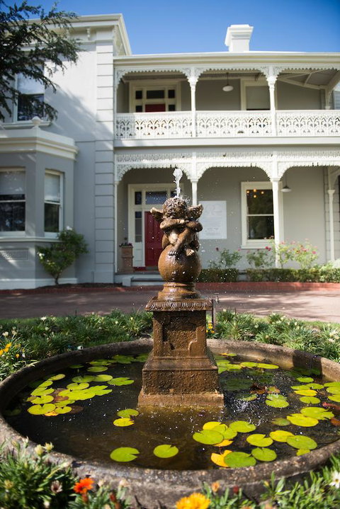 The Riversleigh - Accommodation Nelson Bay 10