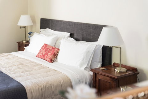 The Riversleigh - Accommodation Nelson Bay 1