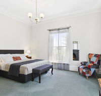 The Riversleigh - Accommodation Nelson Bay