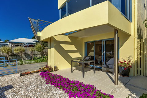 Edge17 Port Fairy Wharf - Nelson Bay Accommodation.com 27