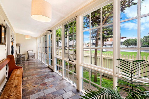 Edge17 Port Fairy Wharf - Nelson Bay Accommodation.com 8