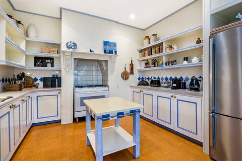 Edge17 Port Fairy Wharf - Nelson Bay Accommodation.com 5