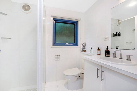 Edge17 Port Fairy Wharf - Nelson Bay Accommodation.com 11
